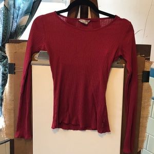 Long sleeve tee